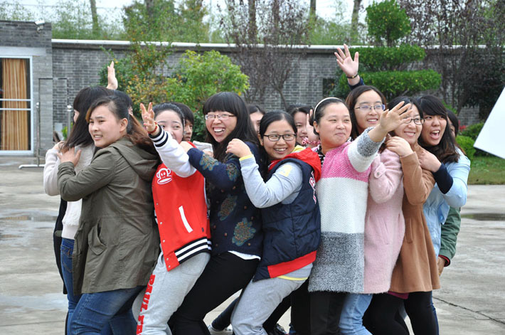 熱烈慶祝鹽城思科2014年Q3季度優(yōu)秀員工表彰大會圓滿舉行！
